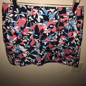 Size 8 Lady Hagen Golf Skort
